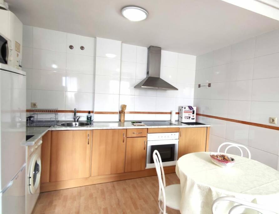 Apartamento La Emisora ポンフェラダ エクステリア 写真